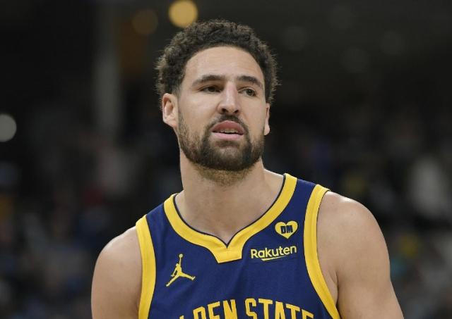 1709091230975048209.png 星空体育首页-汤普森亲承愿聆听其他球队报价 已能看到生涯尽头