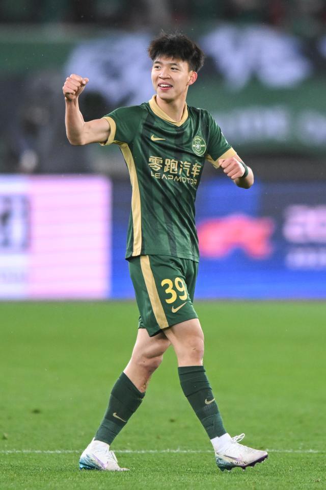 星空体育官方网站-惊艳！王钰栋中超首球来了 新一代年轻人该接班了