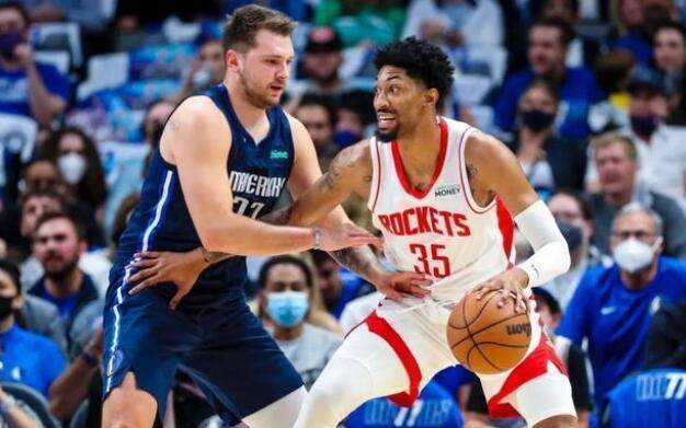 1662739384700012736.jpg 星空体育官方网站-东契奇欧战更闪耀!独行侠借鉴他欧锦赛模式?