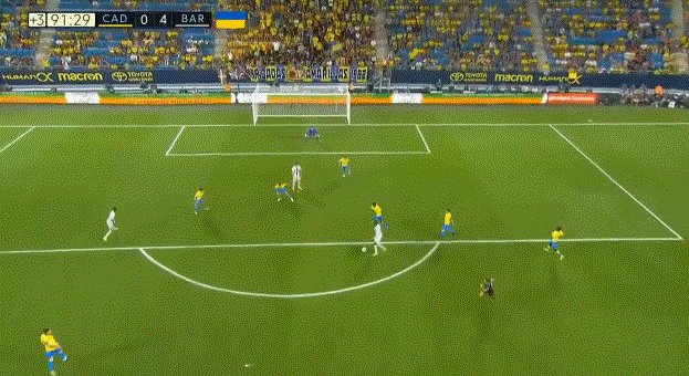 1662841332003043082.gif 星空体育平台-【西甲】比赛一度中断 巴萨4比0客胜加迪斯