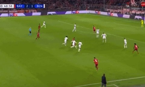 1635892704254016252.gif 星空体育平台-【欧冠】莱万3球1助攻 拜仁5比2本菲卡提前两轮出线