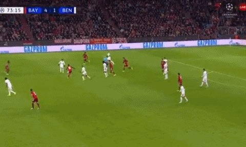 1635892706142014864.gif 星空体育平台-【欧冠】莱万3球1助攻 拜仁5比2本菲卡提前两轮出线