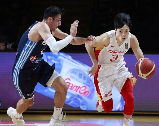 男子三大球均无缘东奥 中国男篮攀登之路重新起步